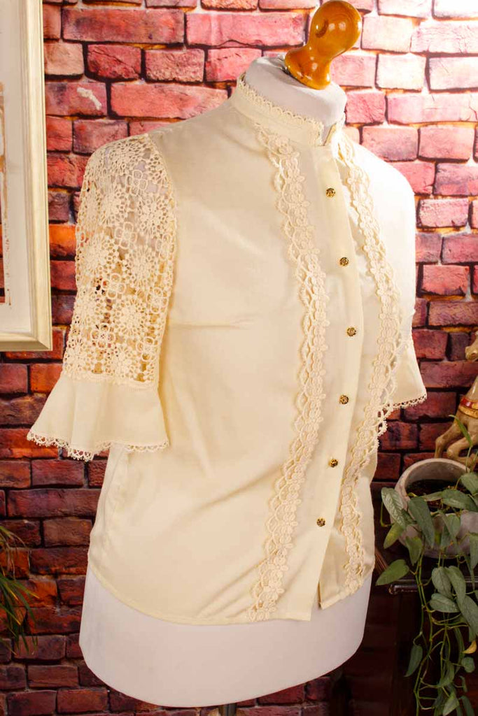 Trachtenbluse beige Stehkragen