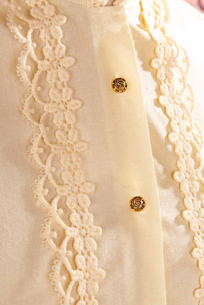 Trachtenbluse beige Stehkragen