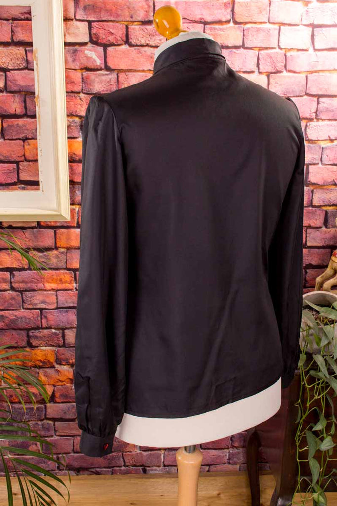 Schluppenbluse schwarz Glanz