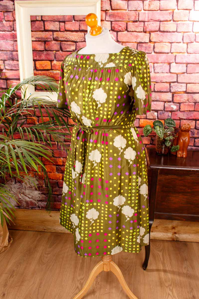 Nylon Kleid grün bunt