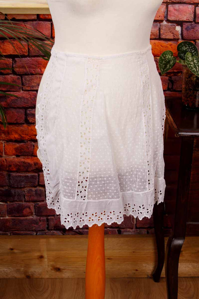 zarte schürze weiß Lochspitze
