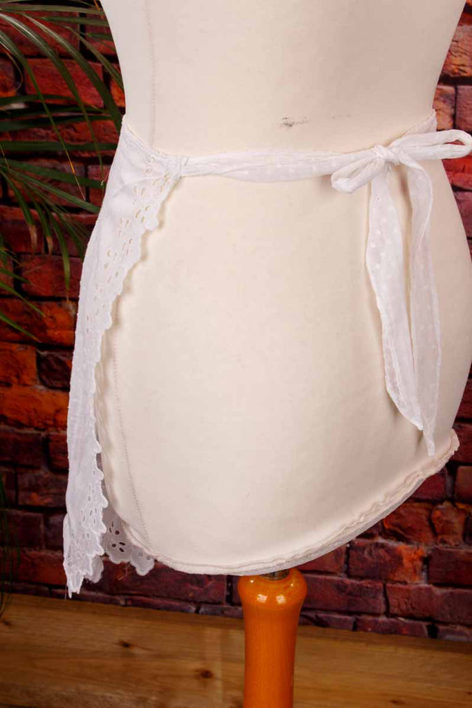 zarte schürze weiß Lochspitze