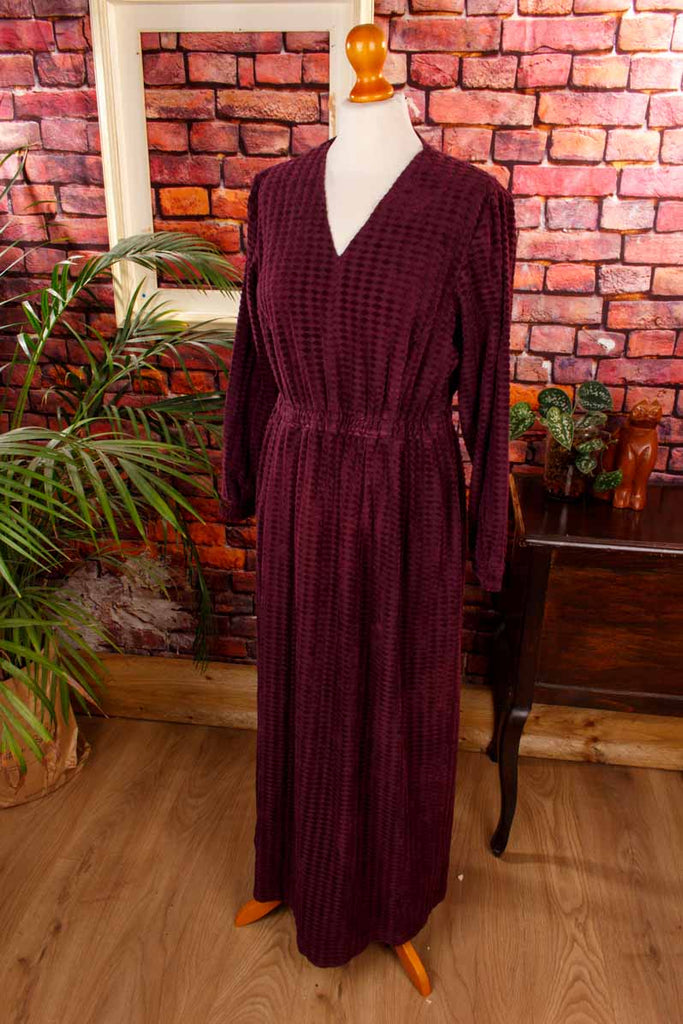 Hauskleid weinrot Samt