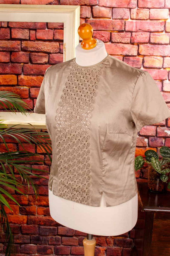 60s Bluse beige Lochspitze
