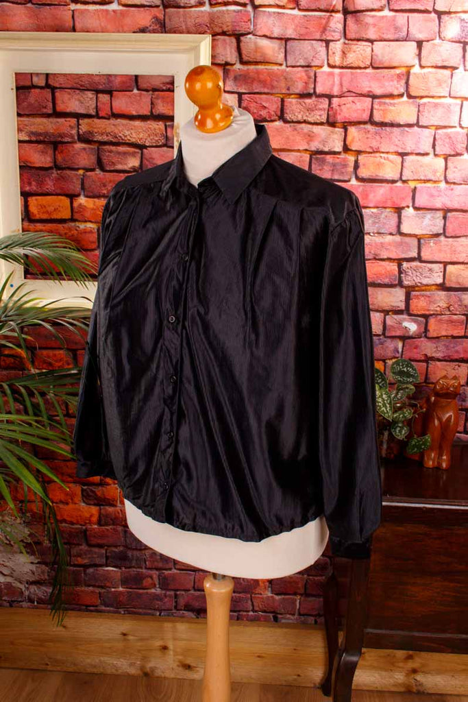 VEB Nylon Bluse schwarz Glanz