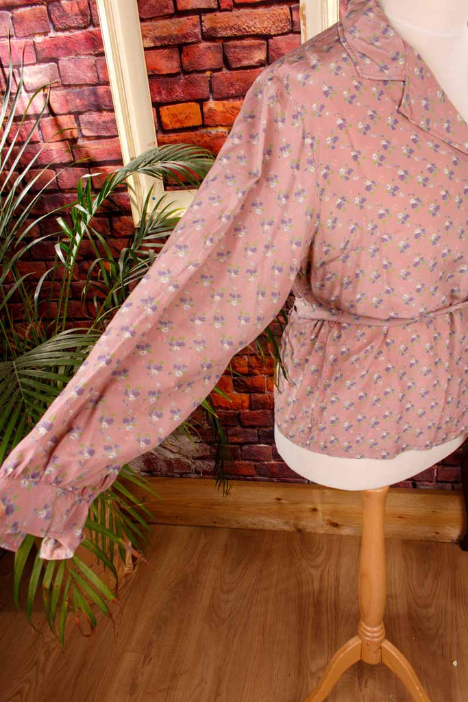 Seidenbluse Veilchenmuster