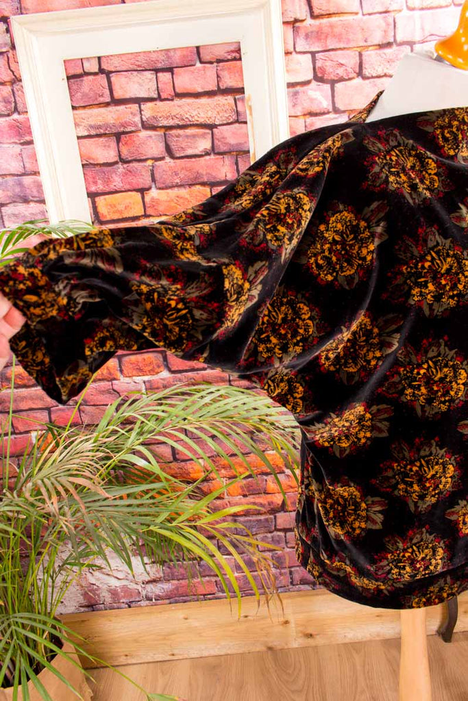 Samt Fledermaus-Top schwarz bunt