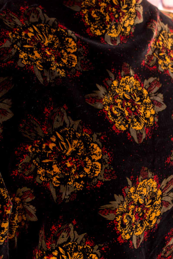 Samt Fledermaus-Top schwarz bunt