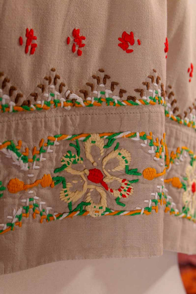 Vintage Küchenschürze braun bestickt