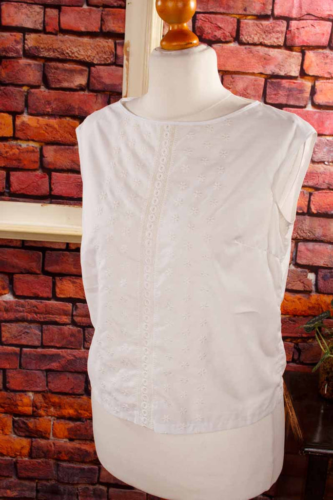 weiße Baumwollbluse Lochmuster