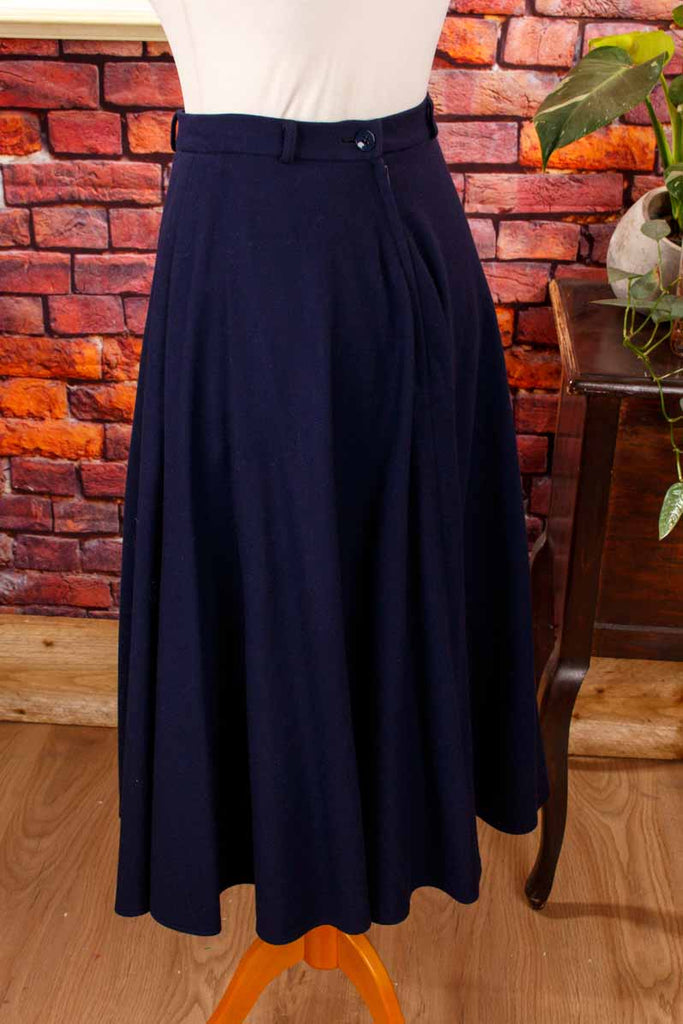 schwingender Wolle Rock marineblau