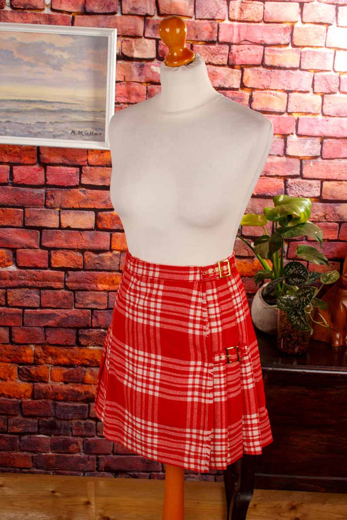 Wolle Faltenrock rot weiß kariert