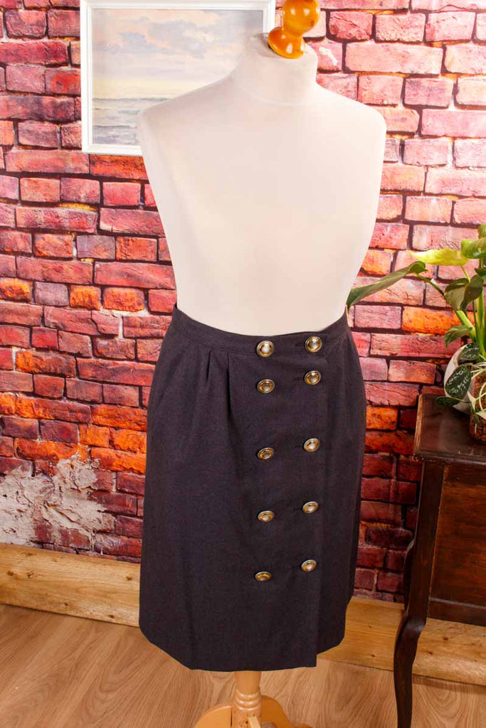 Extravaganter Wollrock grau