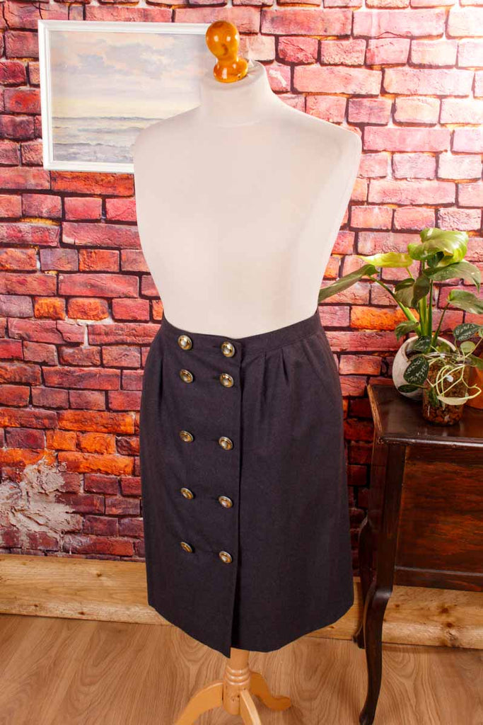 Extravaganter Wollrock grau