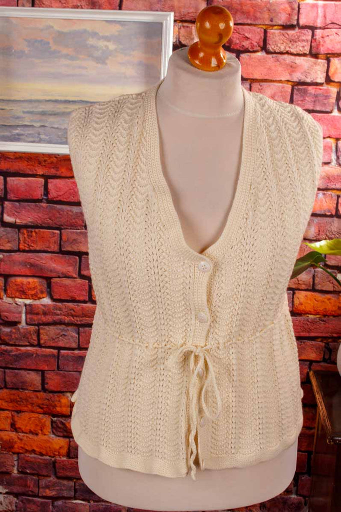 Boho Häkelweste cremeweiße Wolle