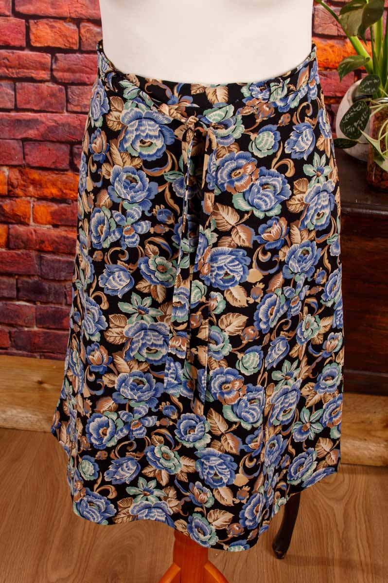 70s Stiefelrock bunt Blumen