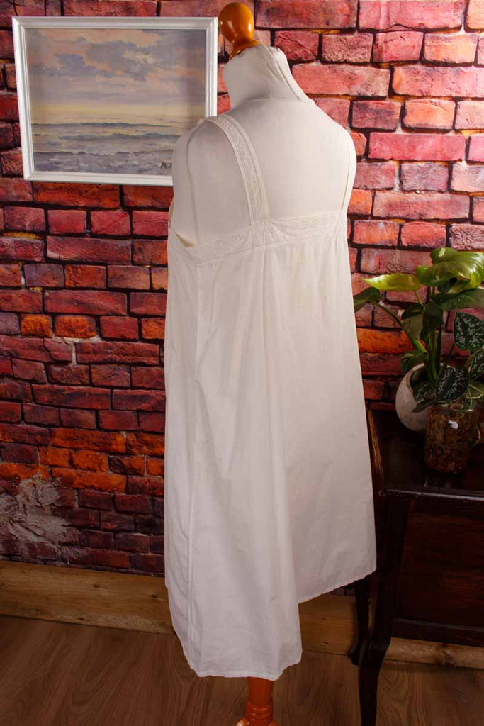 antikes Nachthemd weiß Spitzenborte