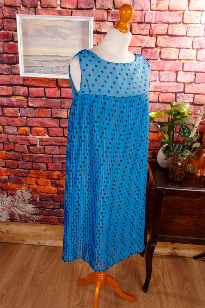 Plisseekleid blau Punkte