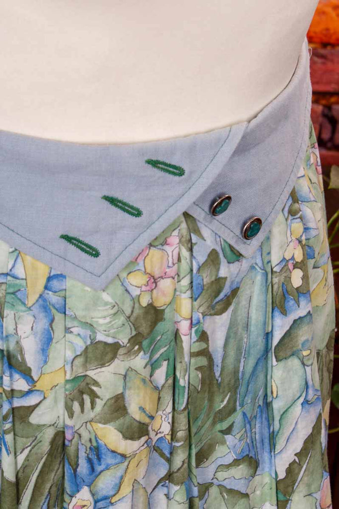 Stiefelrock blau Blumen