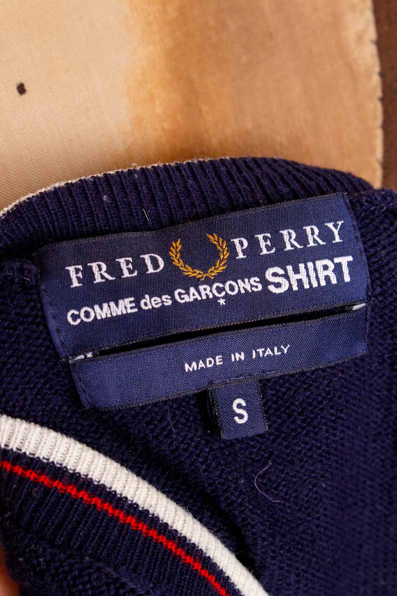 Fred Perry Pullunder blau