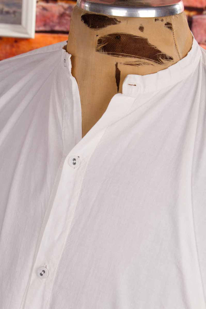 antikes Unterhemd weiß Leinen