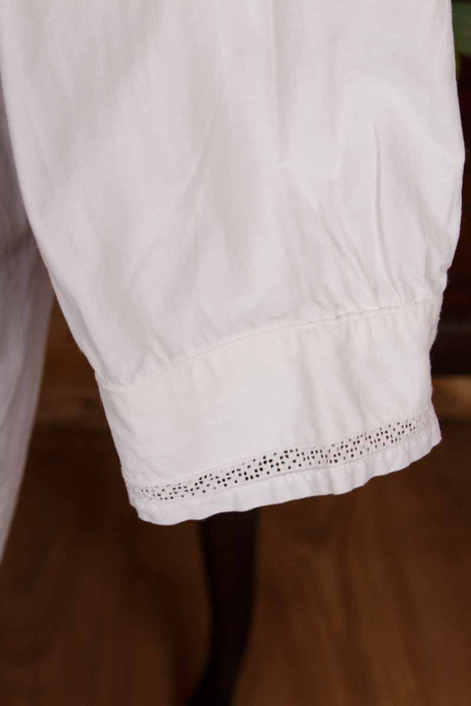 antikes Nachthemd weiß Leinen