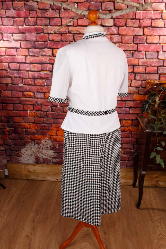 70s Rockabella Kleid Uniform