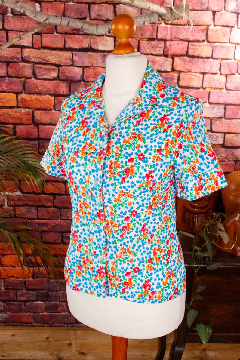 70s Disco Bluse bunt Megakragen