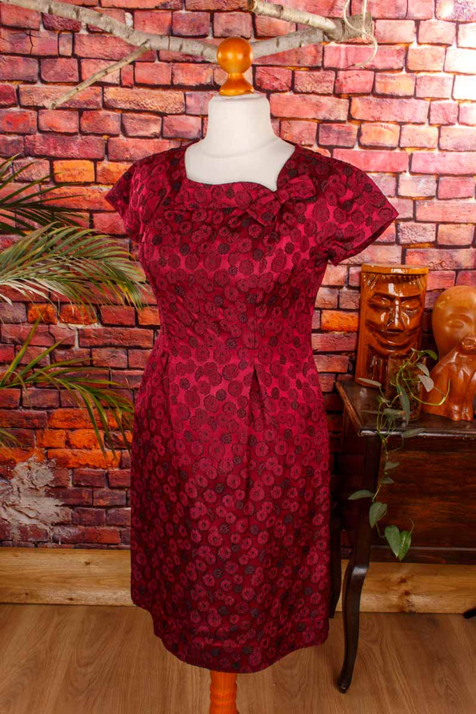 Rockabella Abendkleid rot Brokat
