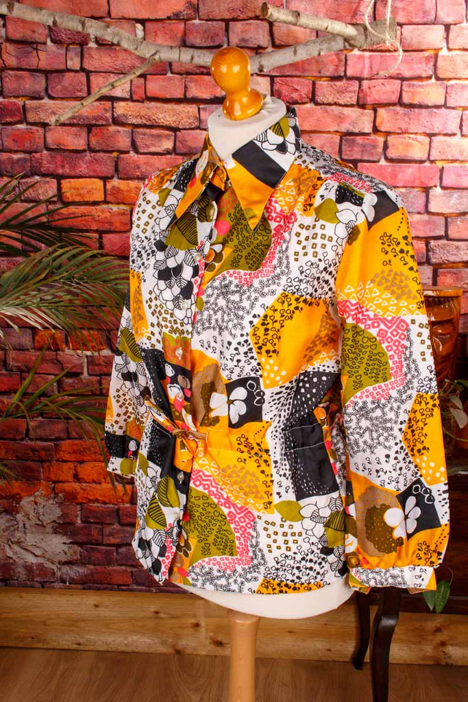 Megakragen Bluse bunt Muster