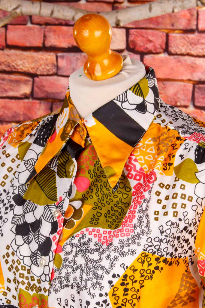 Megakragen Bluse bunt Muster