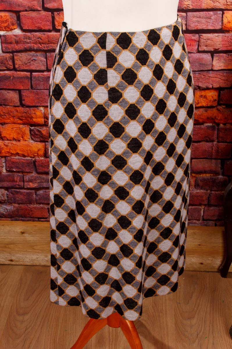 Vintage Winterrock beige Wabenmuster