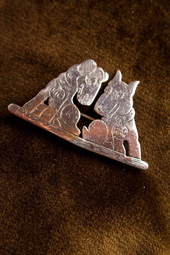 Vintage Ric + Rac Pin silber