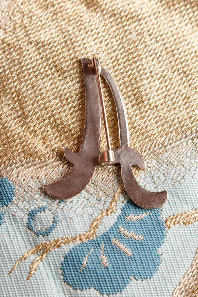 Großer Anstecker silber A