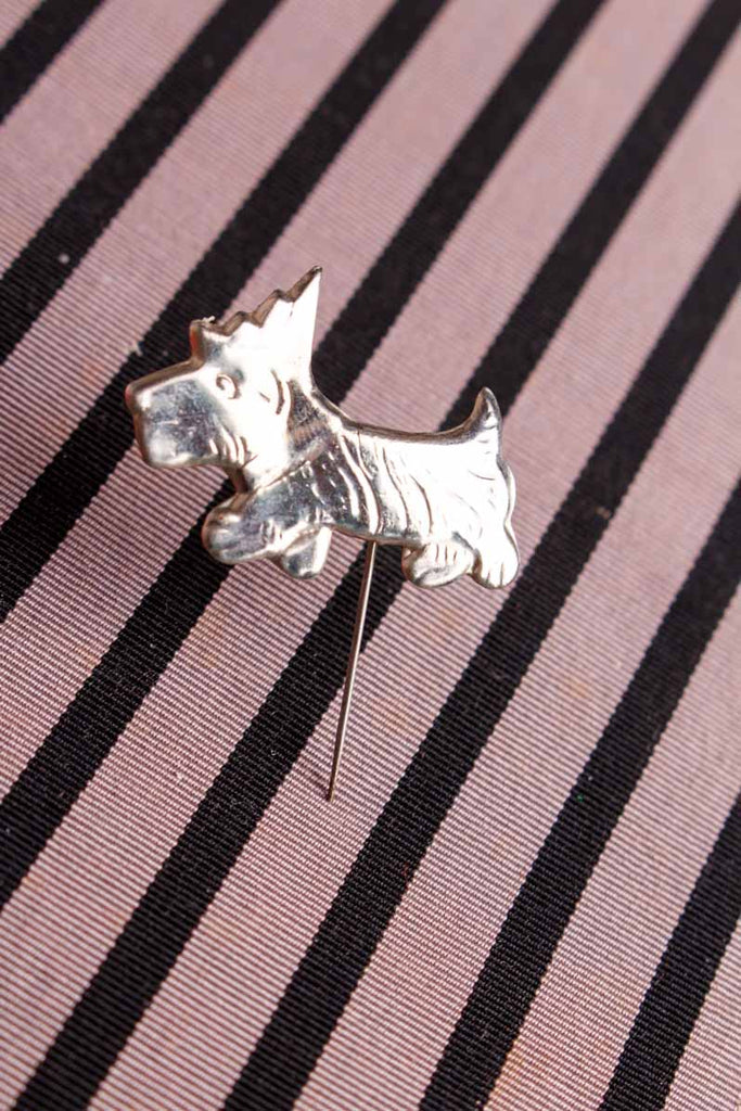 Anstecker silber Blech Scotti
