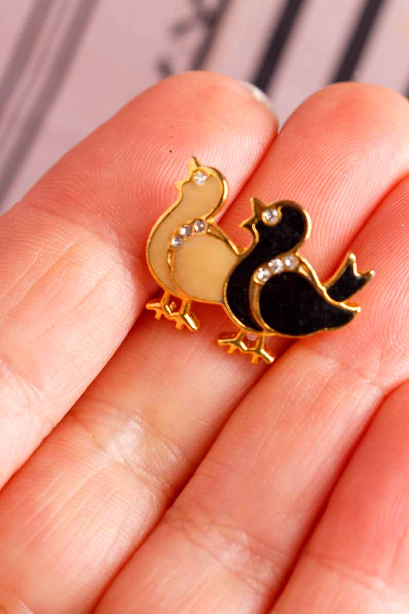 Mini Pin Anstecker Spatzen