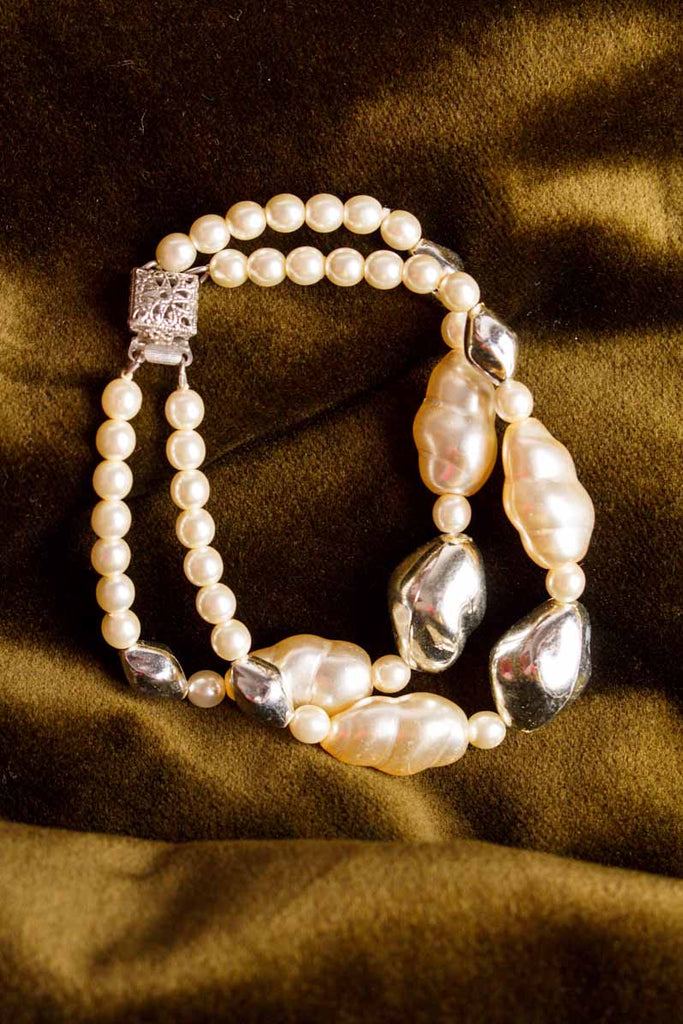 Perlenarmband mit silber