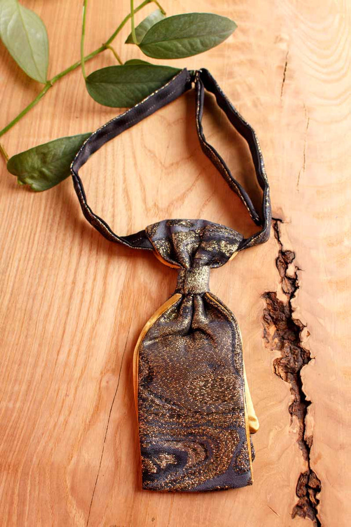 Vintage Jabot Fliege gold Brokat