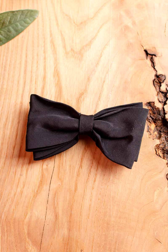 Vintage Fliege schwarz elegant