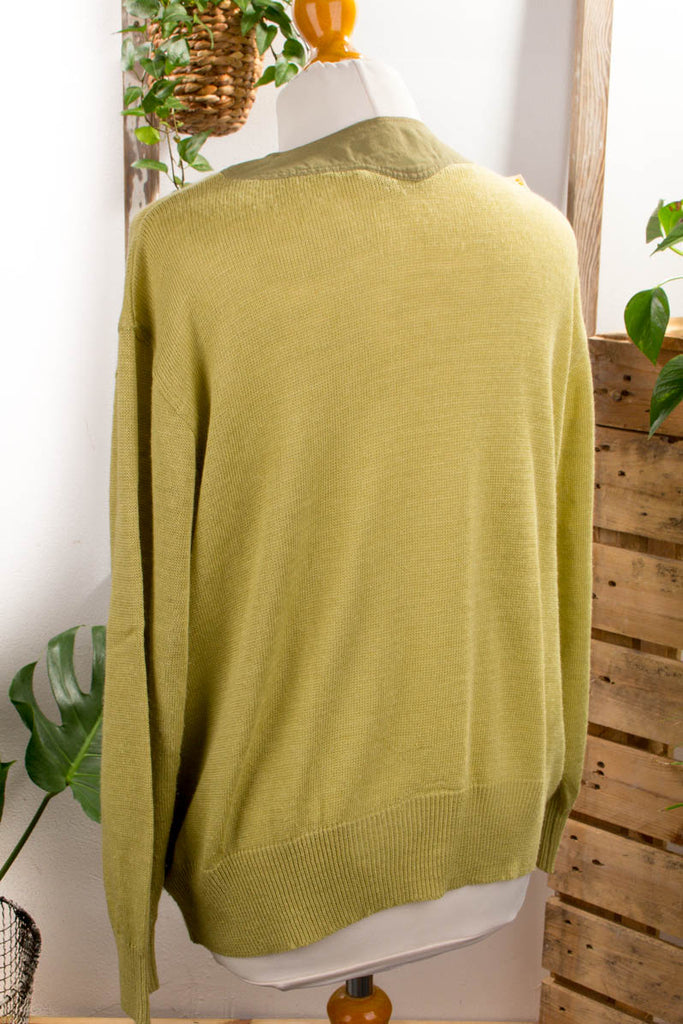 Leinenpulli mit Blumen 90er Frau grün L 44-46 Sekretärin vintageberlin.de