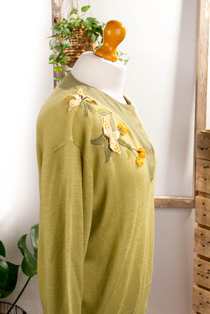 Leinenpulli mit Blumen 90er Frau grün L 44-46 Sekretärin vintageberlin.de