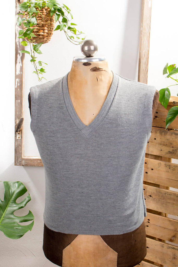 Vintage Pullunder grau Wolle Default Title 60er 70er Dandy grau Mann Rockabilly S 44-46 vintageberlin.de