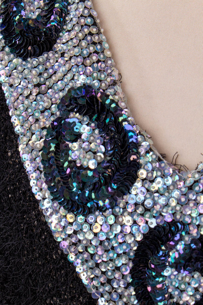 Fransenpulli mit Pailletten 80er 90er Dandy Frau L 44-46 M 40-42 schwarz Sekretärin silber Special vintageberlin.de