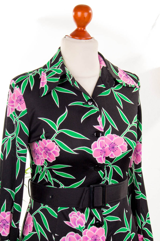 Rockabella Kleid schwarz Blumen 70er Boho bunt Designer Frau Rockabilly S 36-38 schwarz Special vintageberlin.de