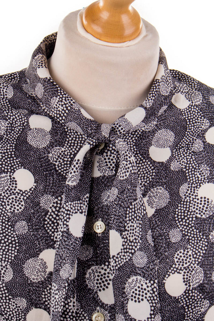 60s Schluppenbluse schwarz weiß 60er Disco Frau grau L 44-46 M 40-42 Rockabilly schwarz Sekretärin vintageberlin.de