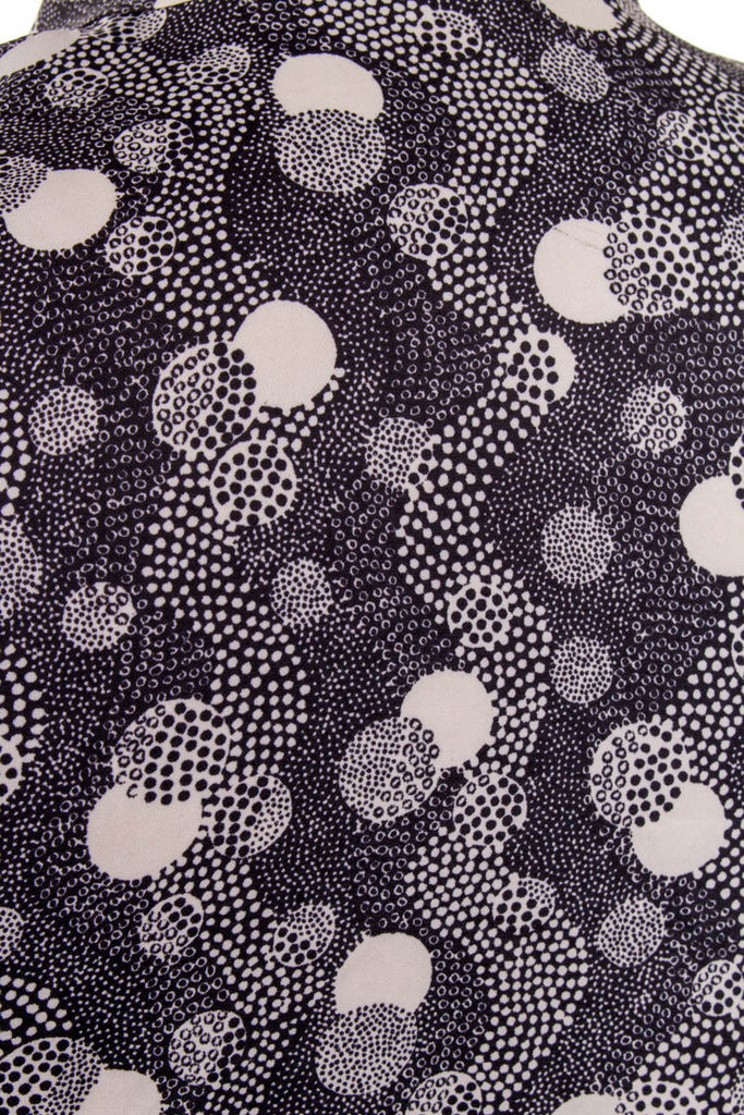 60s Schluppenbluse schwarz weiß 60er Disco Frau grau L 44-46 M 40-42 Rockabilly schwarz Sekretärin vintageberlin.de