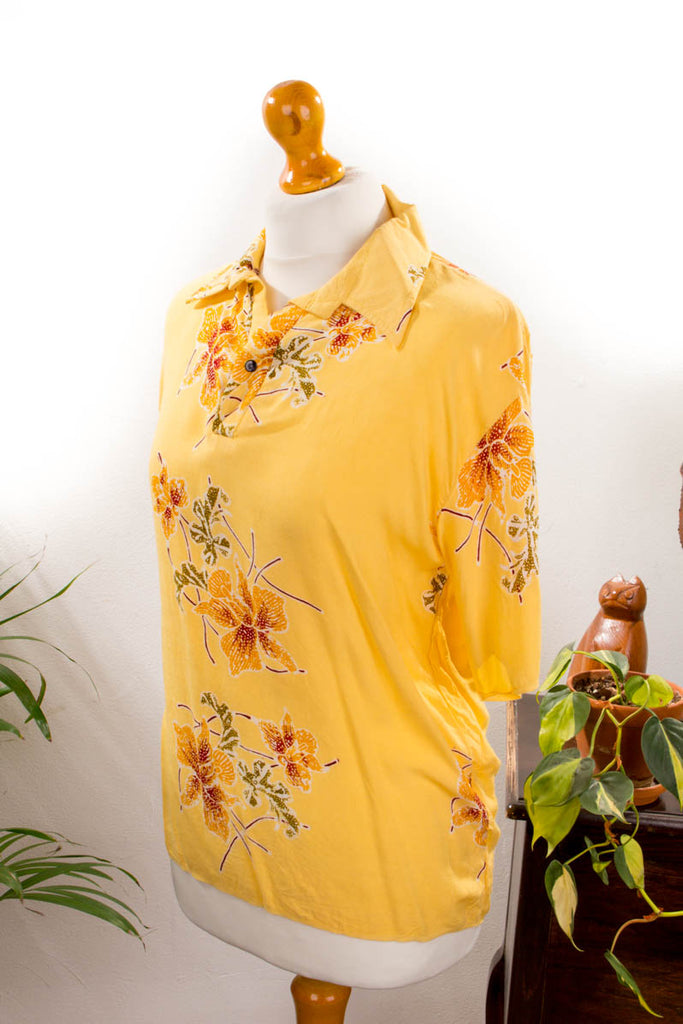 Hawaii Poloshirt gelb Blumen 60er 70er Boho bunt Frau gelb Hippie M 40-42 real-disco real-rockabilly Rockabilly vintageberlin.de
