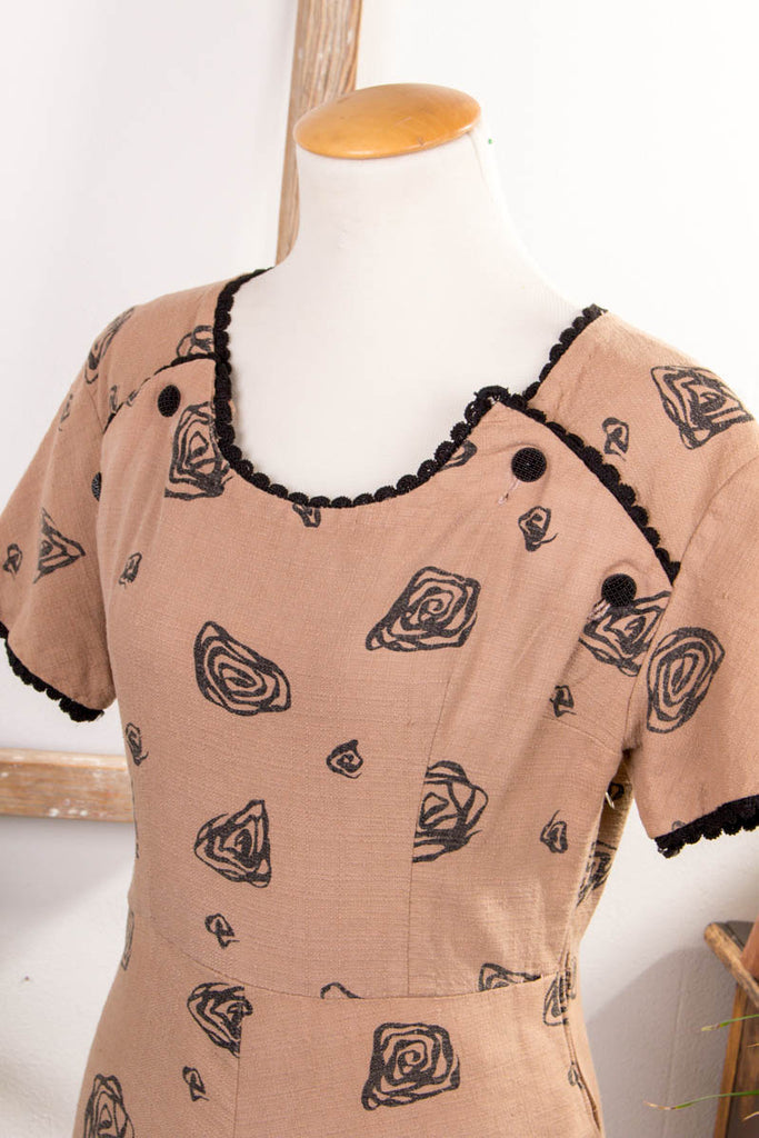 50er Jahre Kleid braun 50er braun Frau real-rockabilly Rockabilly S 36-38 Special vintageberlin.de