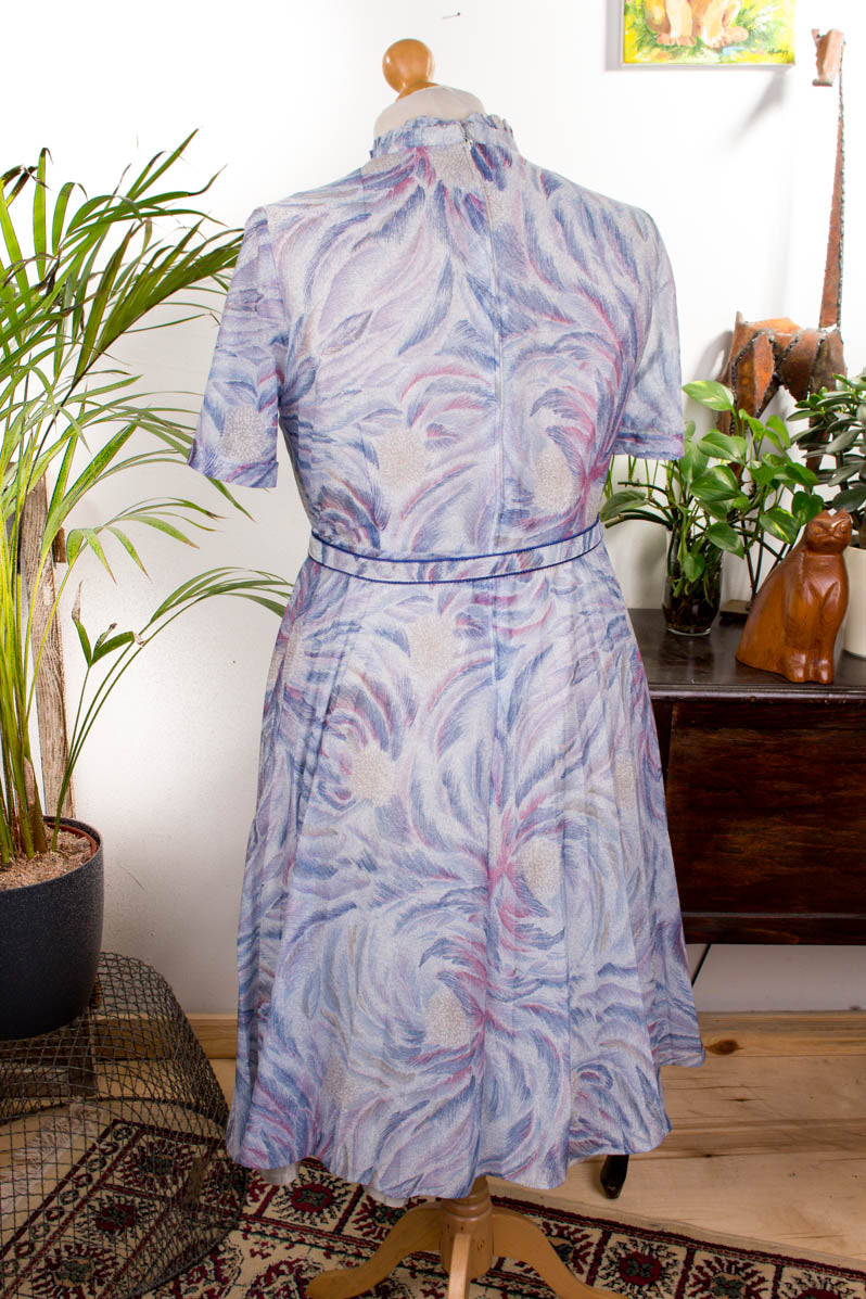 Sommerkleid flieder Stehkragen