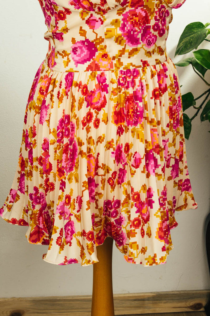 70s Hippie Minikleid bunt Falten 60er 70er bunt Disco Frau Hippie real-disco real-rockabilly Rockabilly S 36-38 Schlager Special XS 32-34 vintageberlin.de